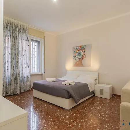 Crisanzio 80 * Bari