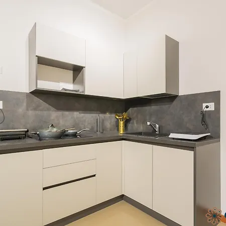 Crisanzio 80 בארי